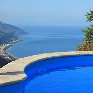 Bed & Breakfast Almoezia Charming Taormina