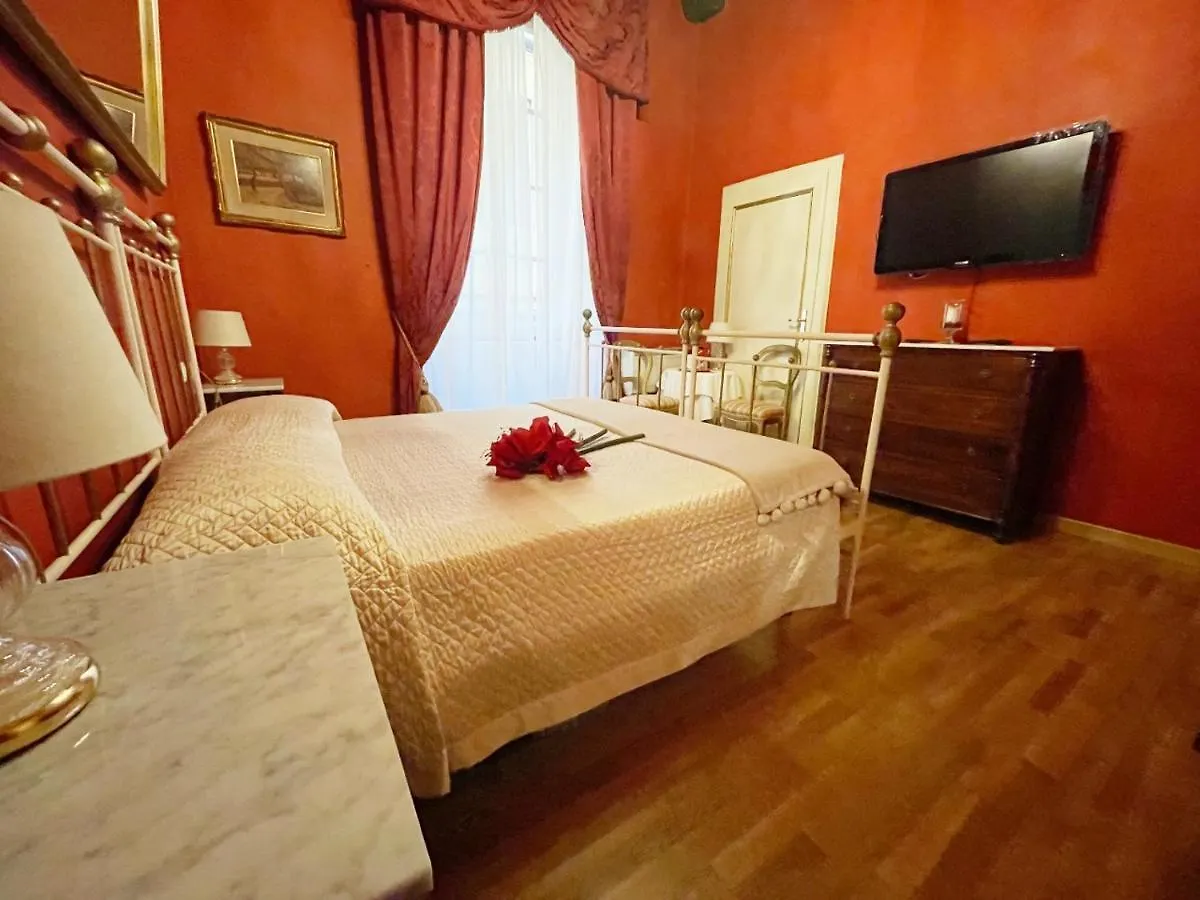 La Boheme Bed & Breakfast Lucca Italy